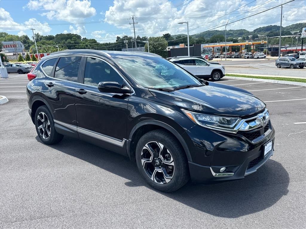 Certified Used 2018 Crystal Black Pearl Honda Touring image 10