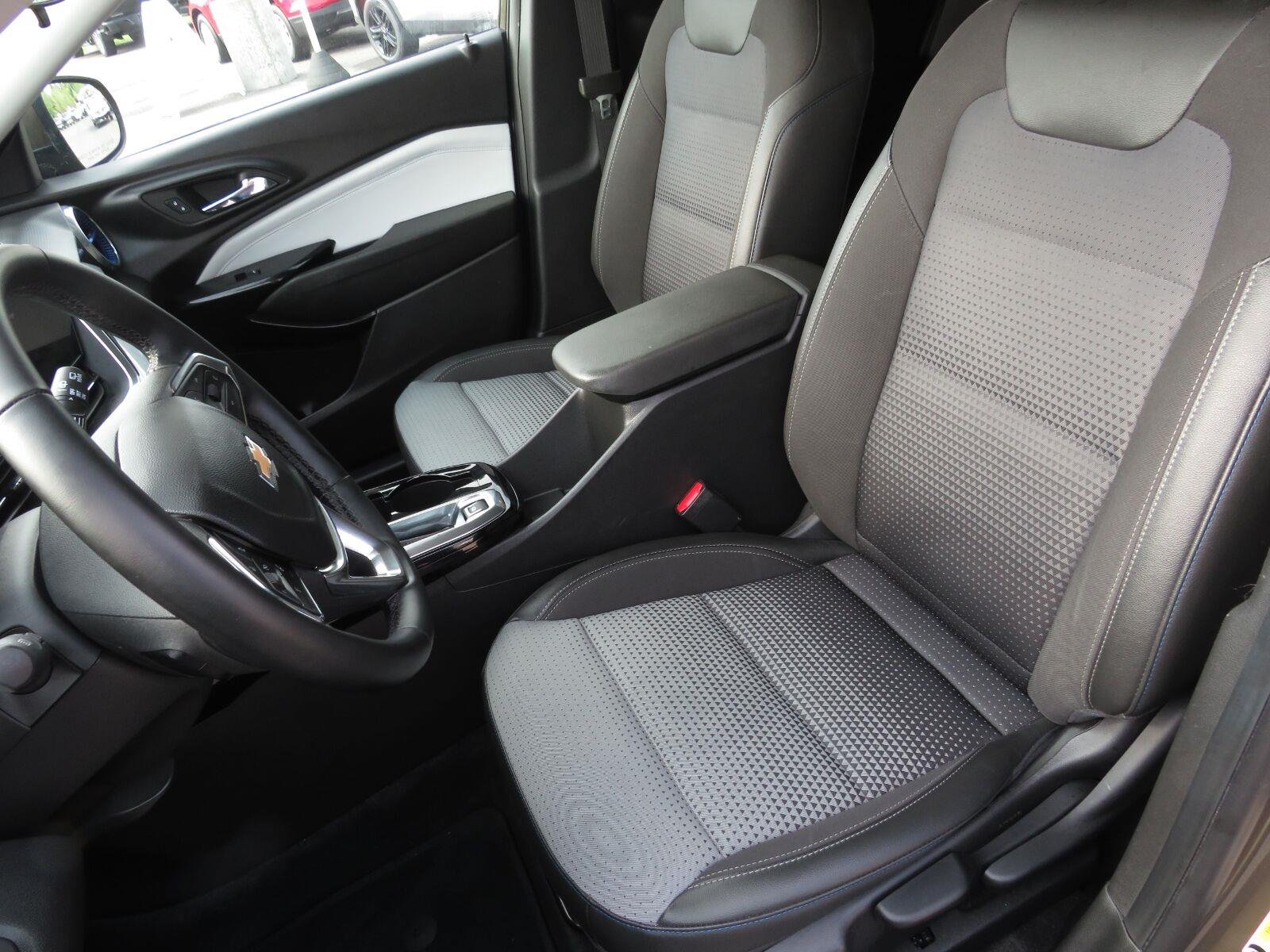 Used 2024 Harvest Bronze Metallic Chevrolet LT image 19