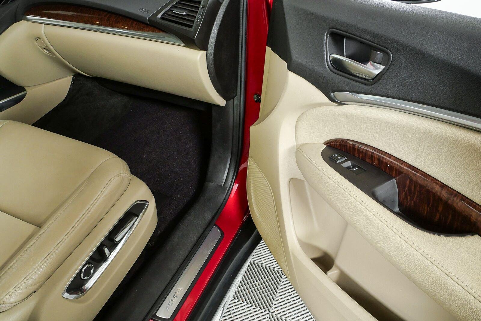 Used 2020 Performance Red Pearl Acura BASE image 24