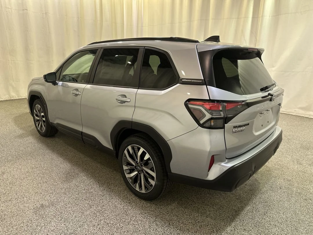 2026 Subaru Forester Touring - Photo 9