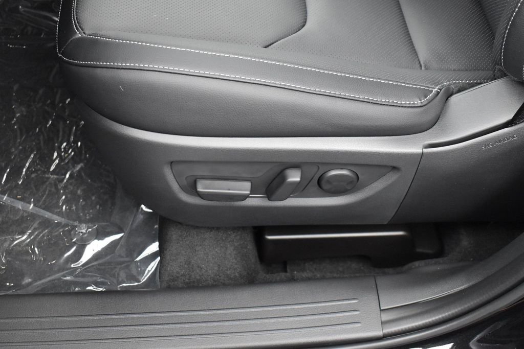New 2026 Jet Black Mica Mazda 2.5 S Premium Plus AWD image 8