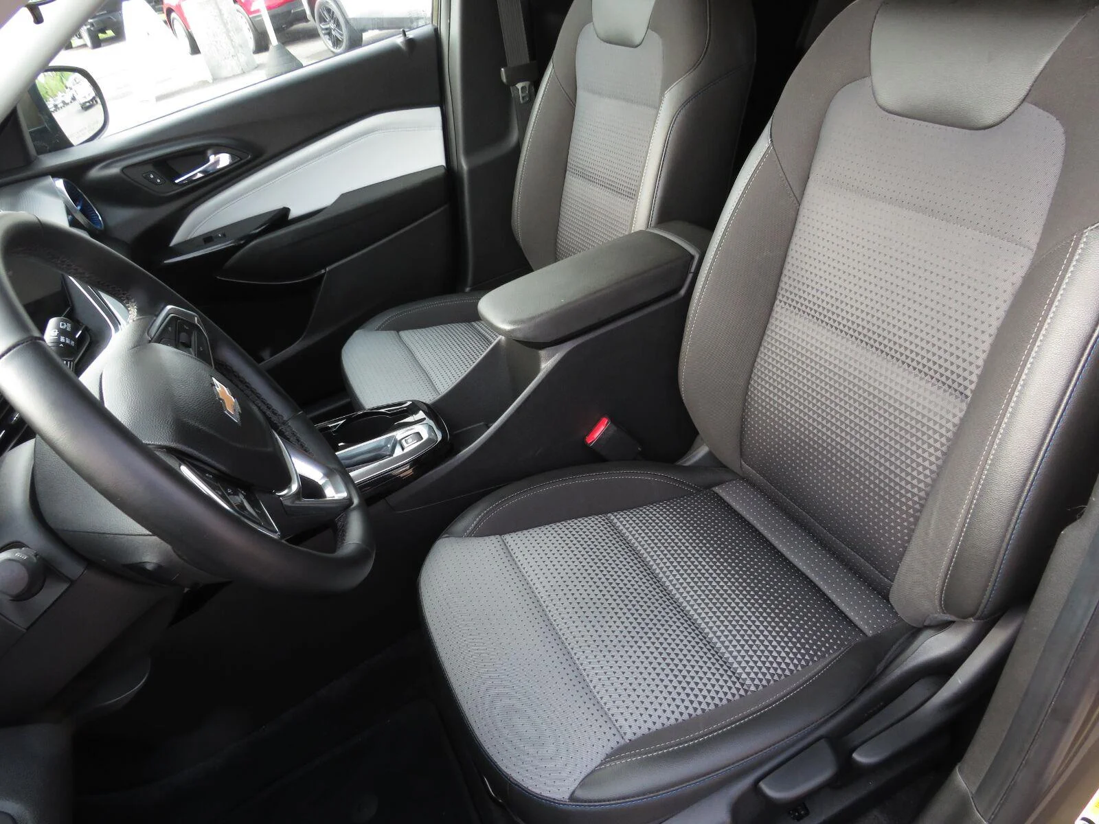 Used 2024 Harvest Bronze Metallic Chevrolet LT image 19