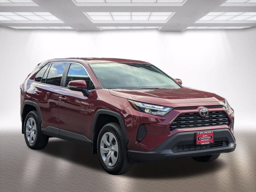 2025 Toyota RAV4 LE
