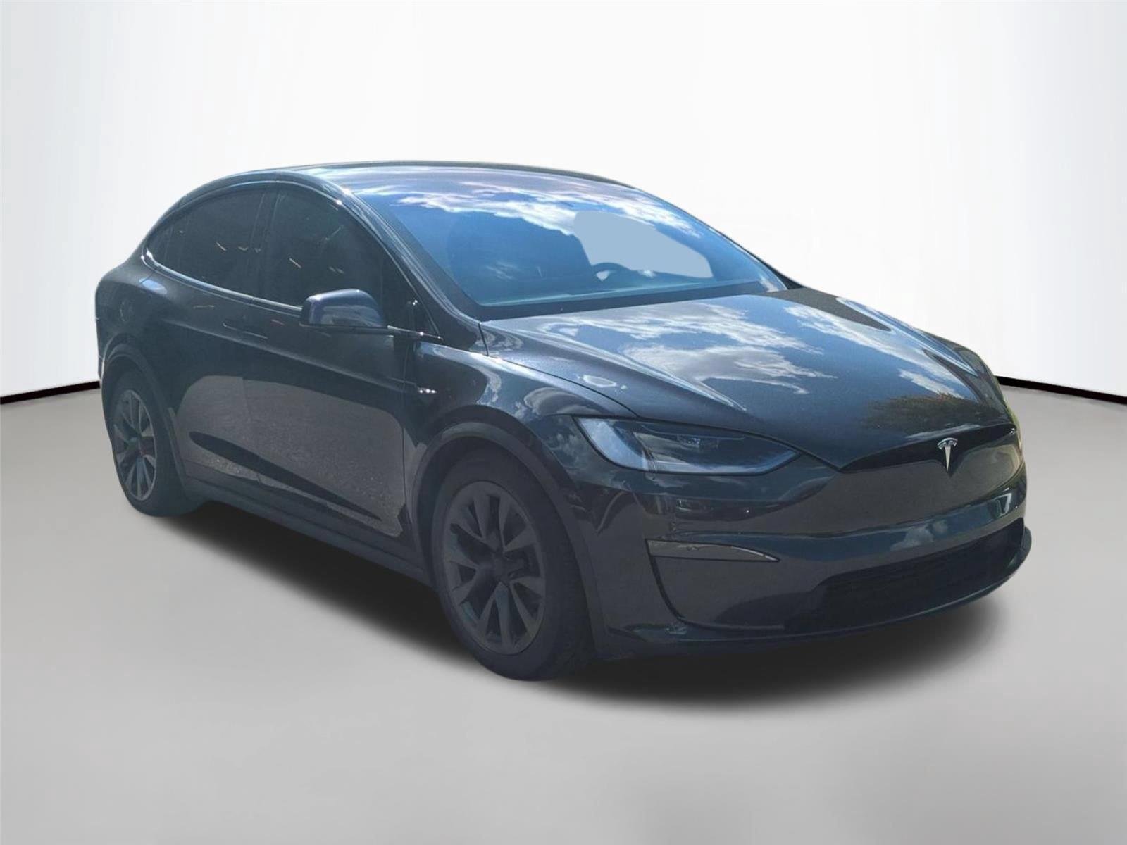 Used 2024  Tesla  image 7