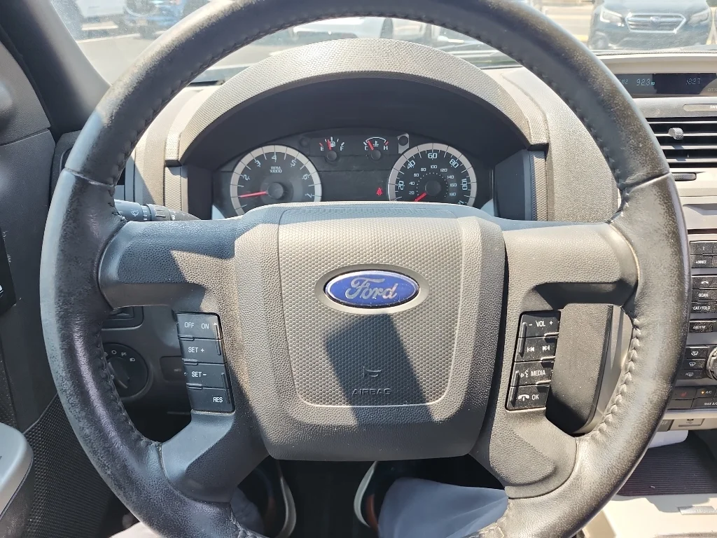 Used 2011 Sterling Gray Metallic Ford XLT image 12