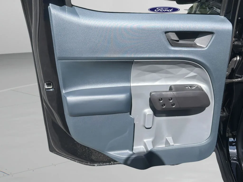 New 2026 Shadow Black Ford XLT image 48