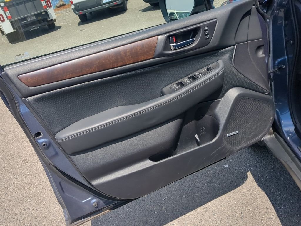 Used 2016 Blue Subaru 2.5i image 13