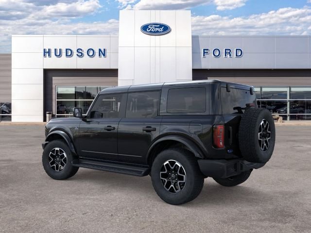 New 2026 Shadow Black Ford Outer Banks® image 4