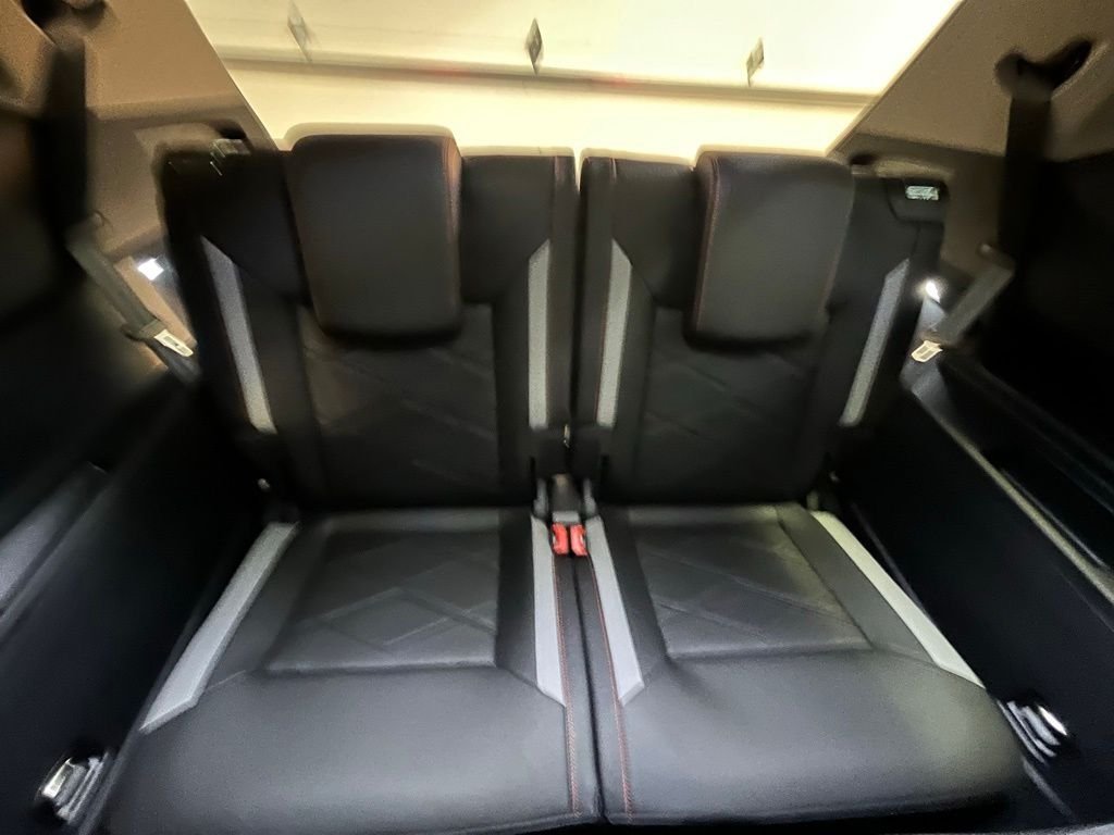 New 2026 White/off-white Volkswagen 2.0T Peak Edition image 26