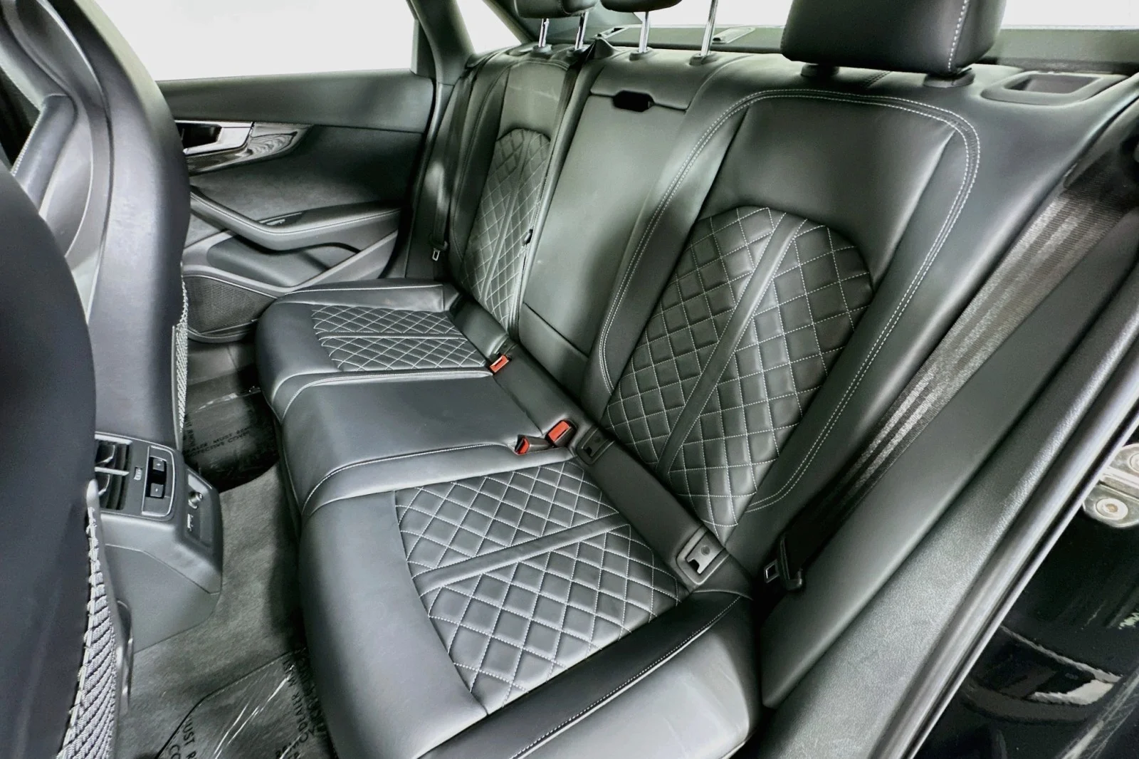 Used 2023 Mythos Black Metallic Audi Premium Plus image 9
