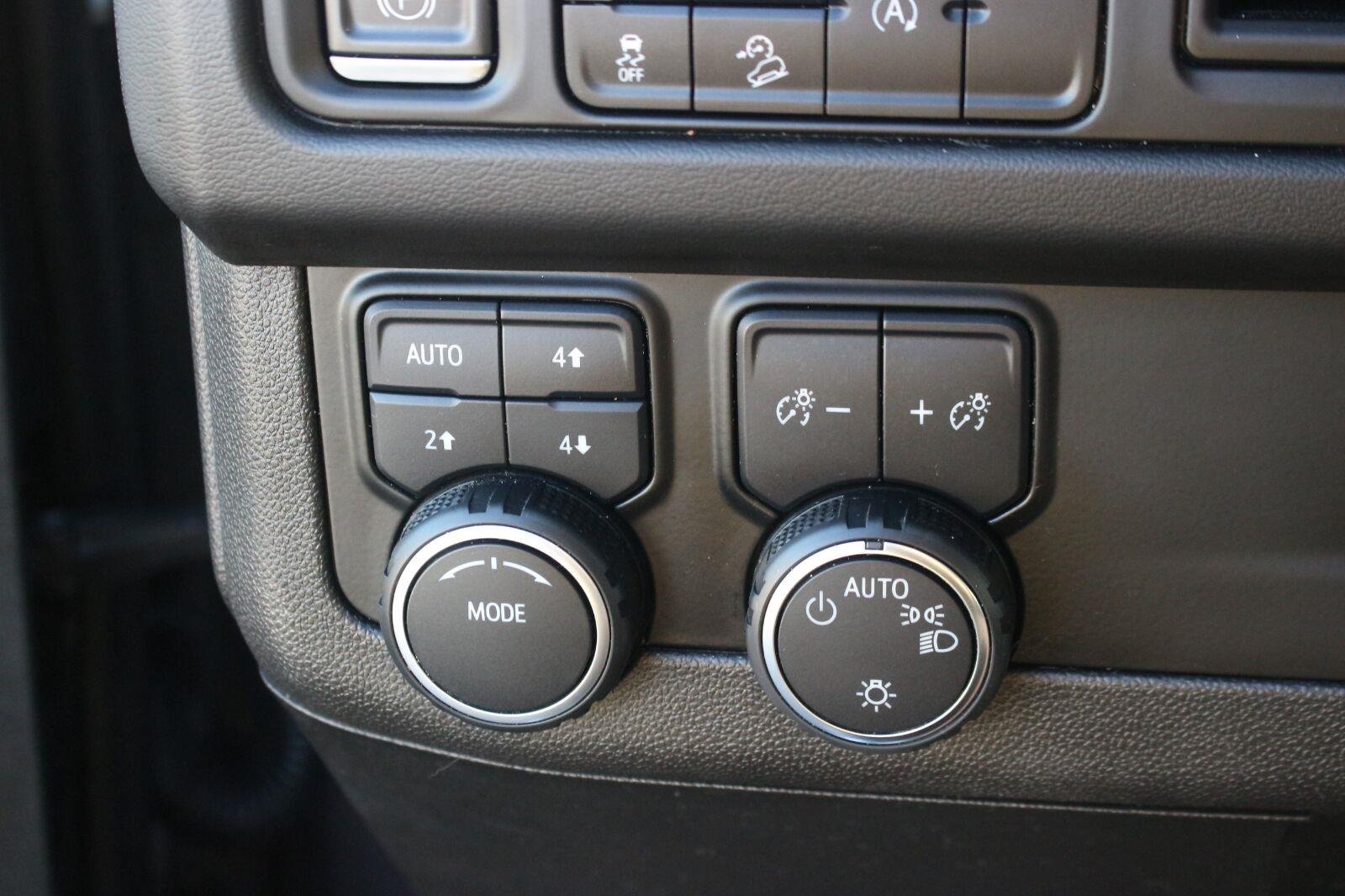 Used 2023 DARK ASH METALLIC Chevrolet Z71 image 33