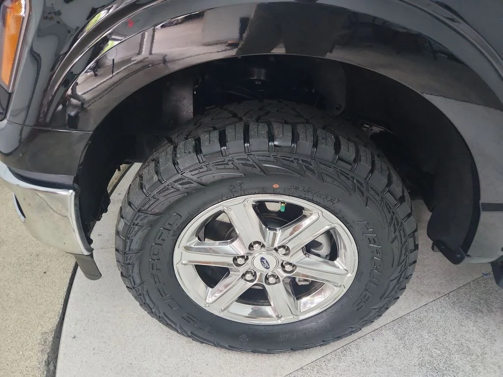 Used 2024 Black Ford XLT image 13