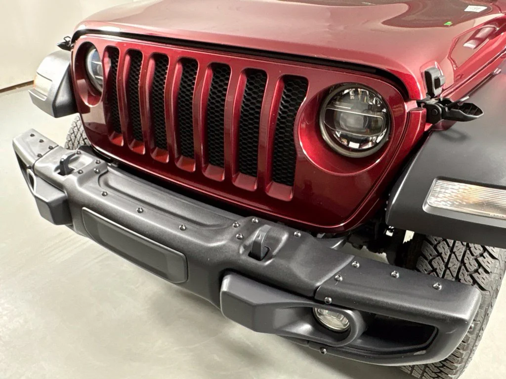 Used 2021 Red Jeep Unlimited Sport image 39