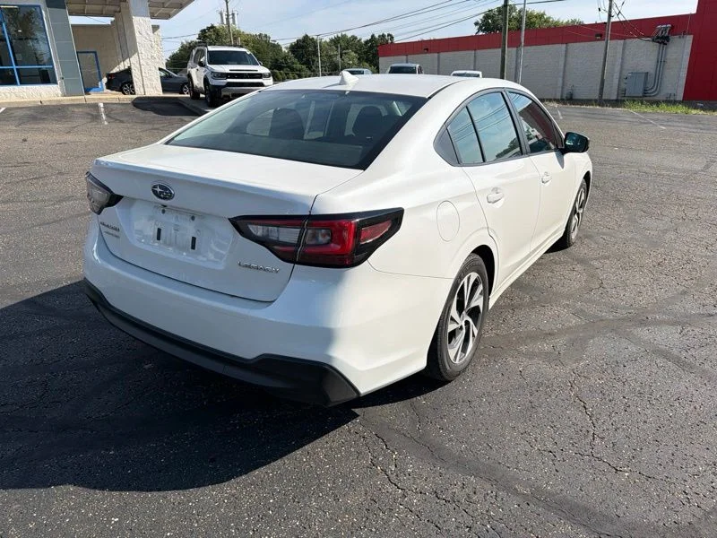 Used 2024 White Subaru Base image 7