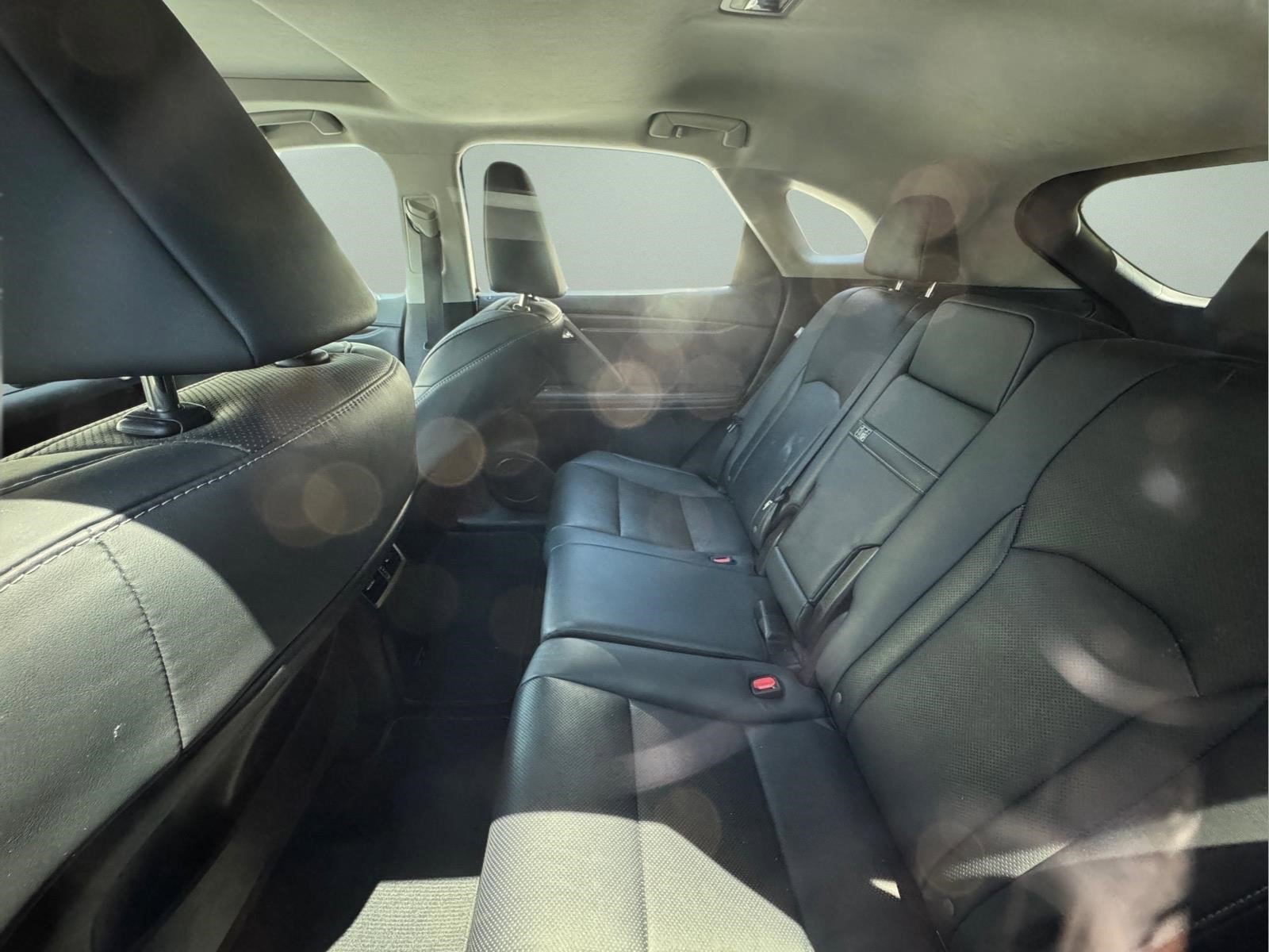 Used 2022 White Pearl Lexus RX 350 image 4
