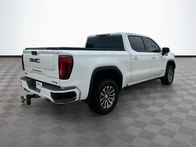Used 2021 White GMC AT4 image 7