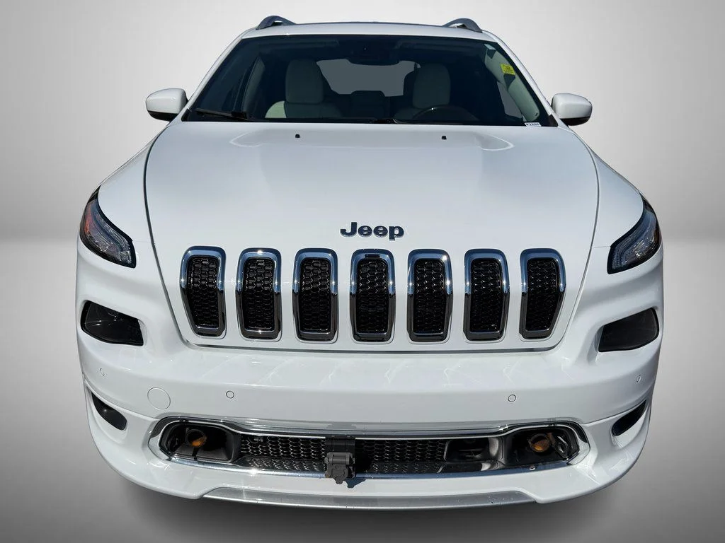 Used 2018 White Jeep Overland image 7