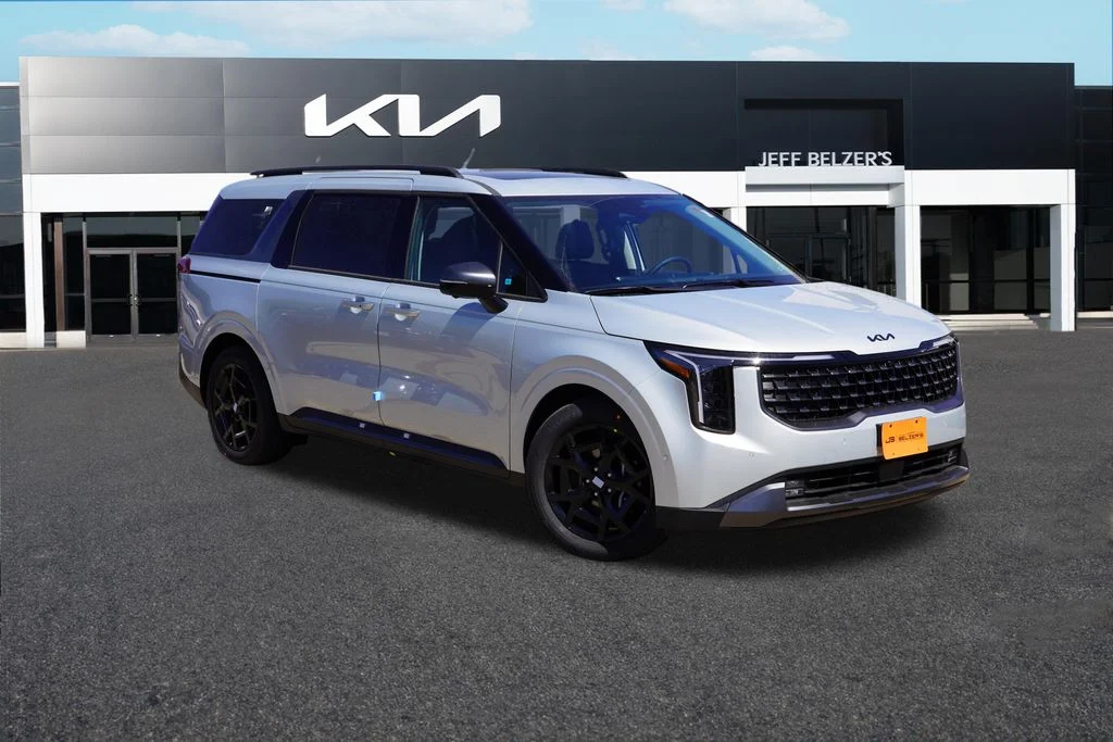 2026 Kia Sedona SX's photo