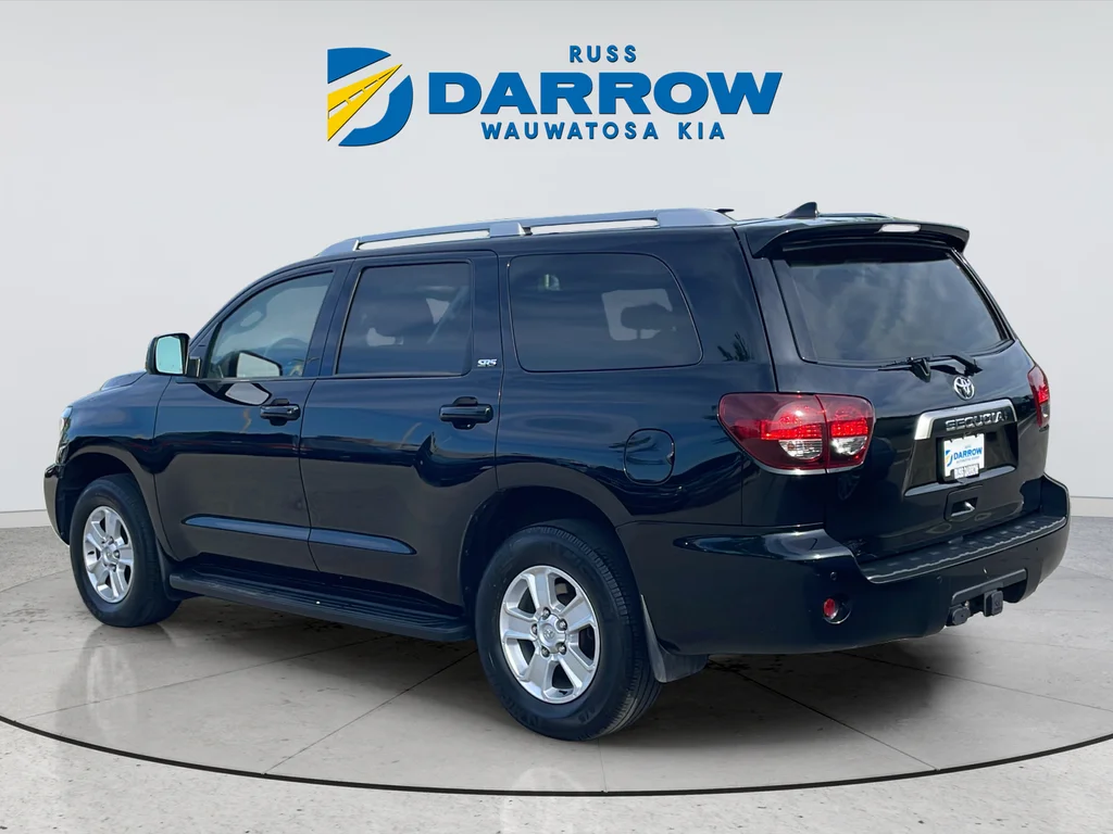 Used 2022 Black Toyota SR5 image 3