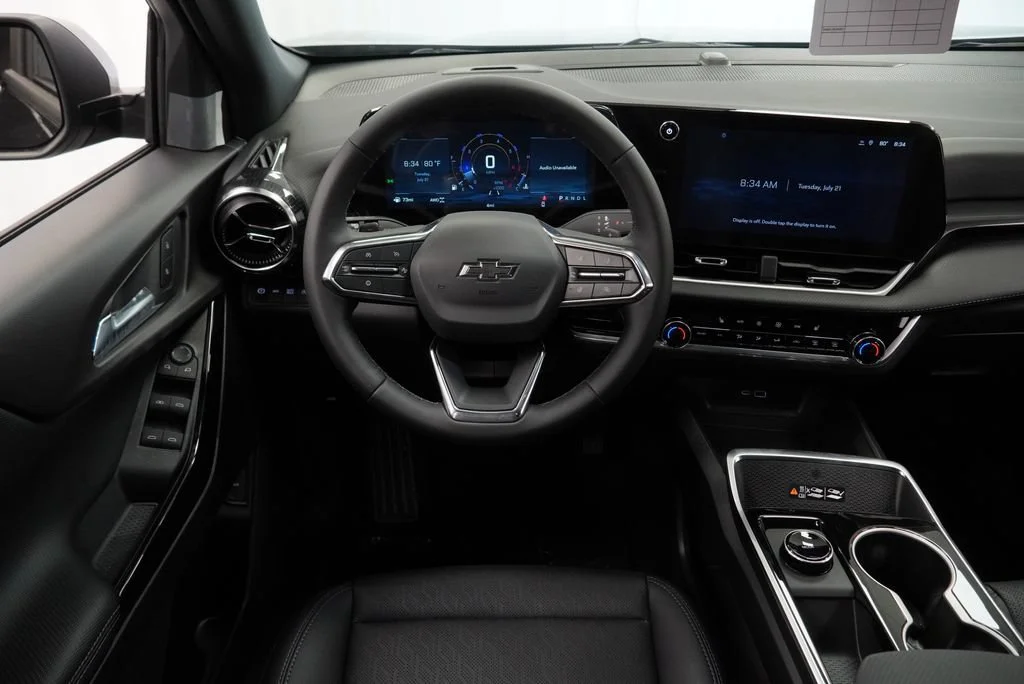 New 2027 Mosaic Black Metallic Chevrolet LT image 12