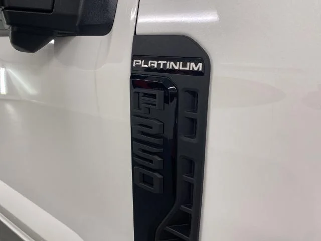 New 2026 Star White Metallic Tri-Coat Ford F-250® Platinum® image 33