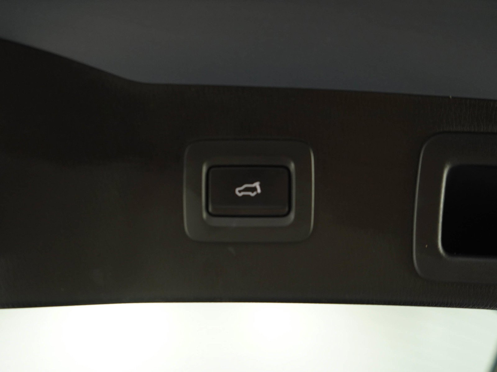 Used 2025 Polymetal Gray Metallic Mazda 2.5 S Carbon Edition image 18