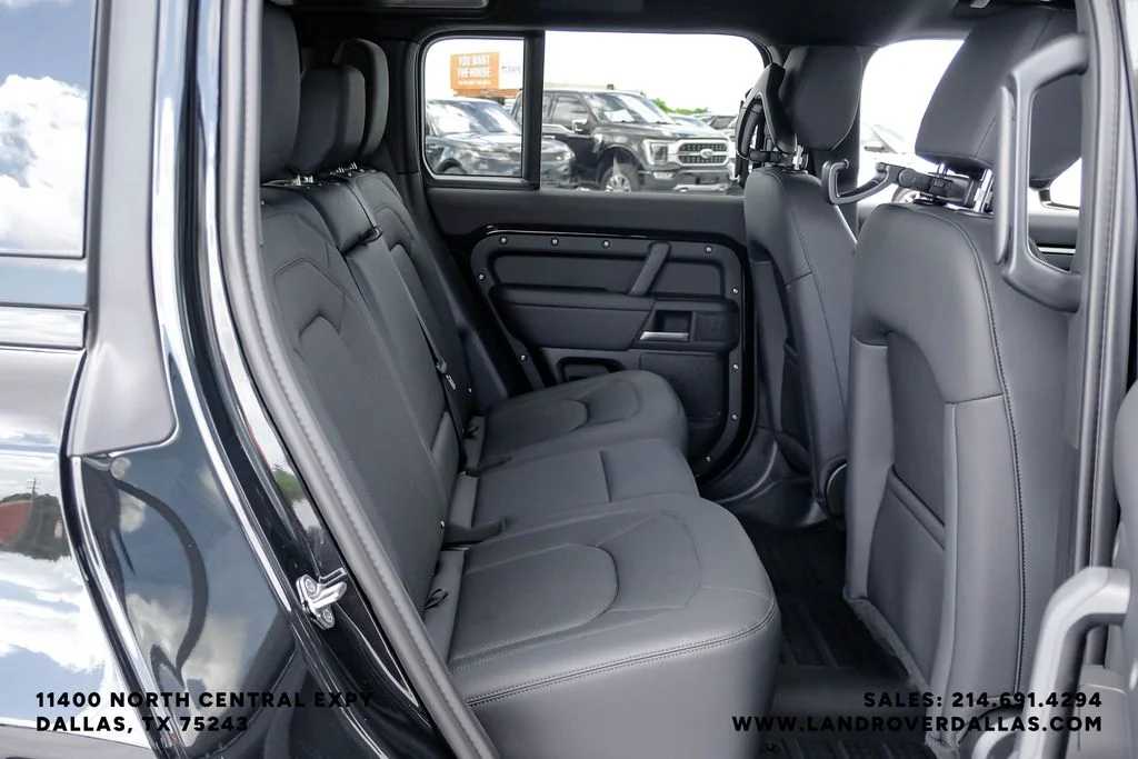 Certified Used 2026 Black Land Rover S image 39