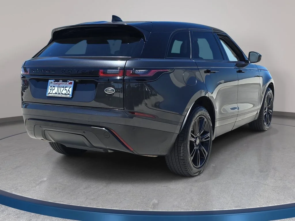 Used 2020 Gray Land Rover S image 6