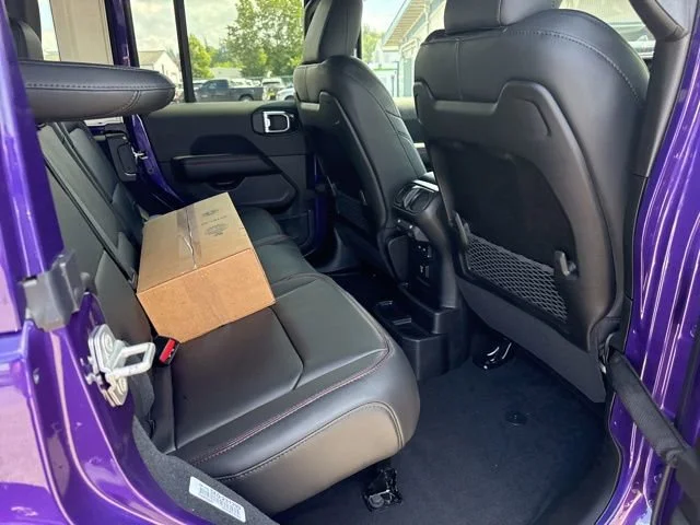 New 2026 Reign Exterior Paint Jeep Rubicon X image 12
