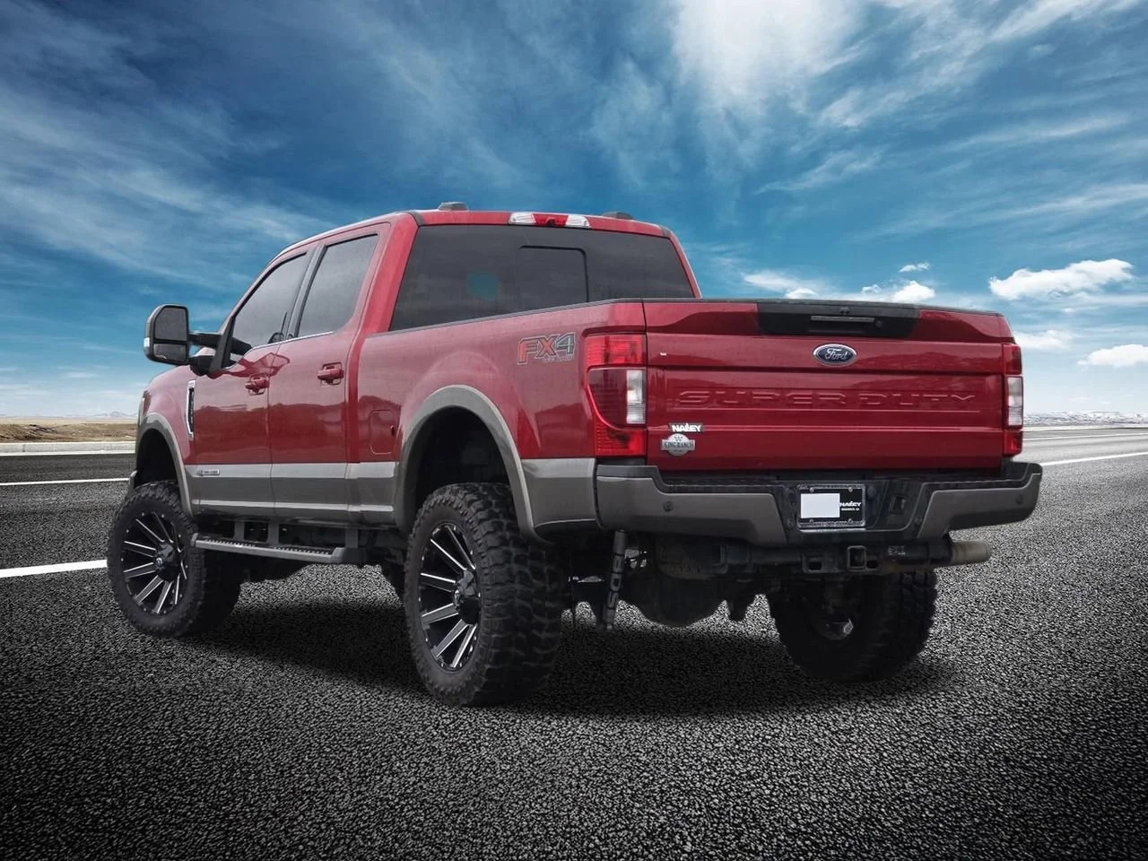 Used 2022  Ford XL image 21