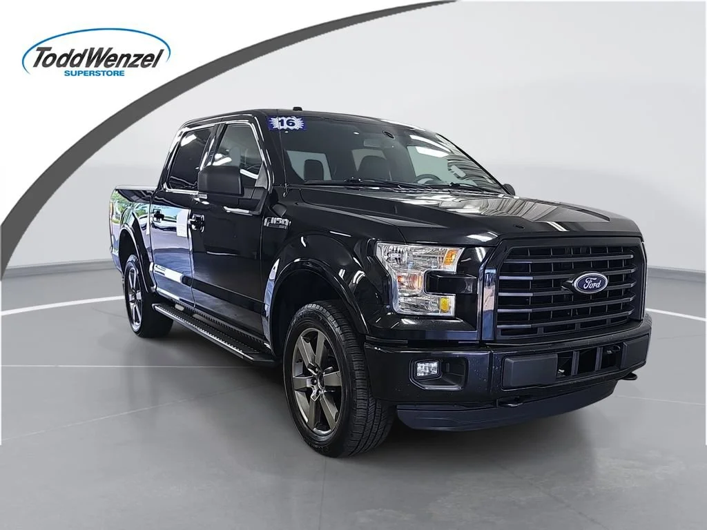 2016 Ford F-150 XLT 4x4 SuperCrew 145 in's photo