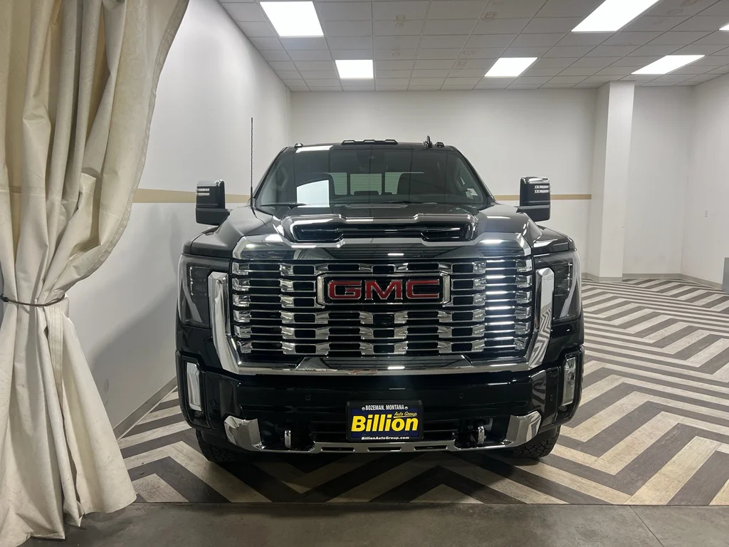 2026 GMC Sierra 3500HD Denali - Photo 16