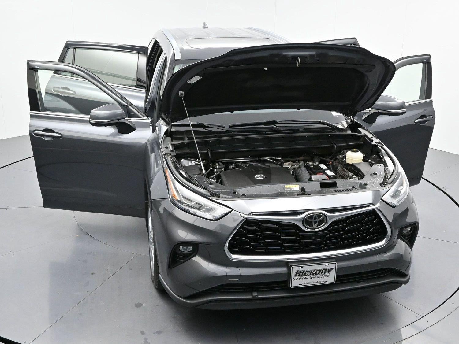 Used 2021 Magnetic Gray Metallic Toyota Limited image 42