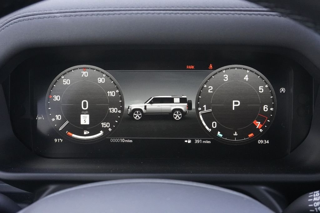 New 2026 Santorini Black Land Rover S image 11