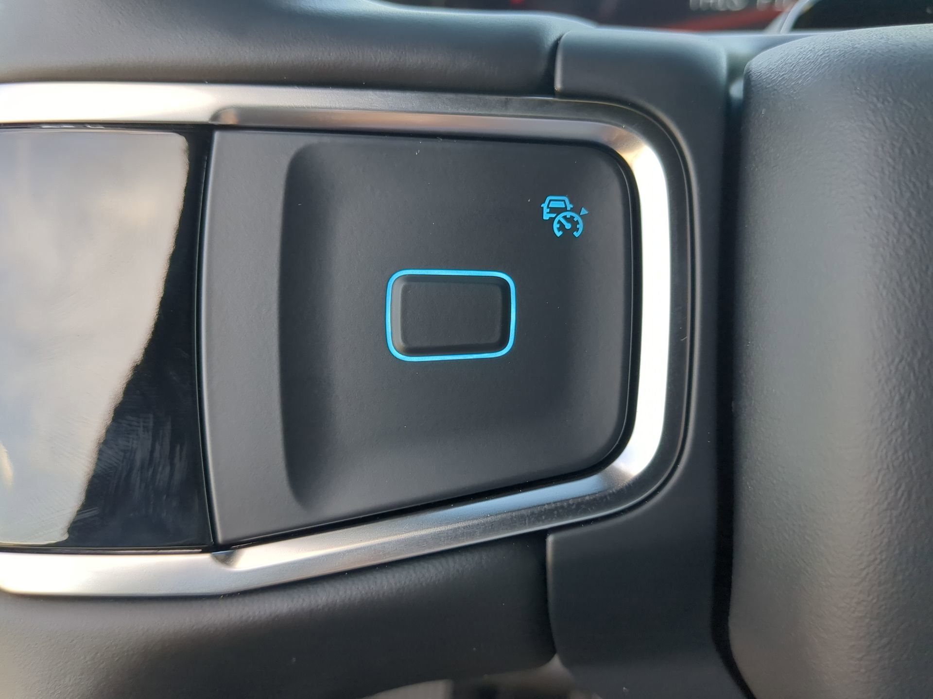 New 2026 Glacier Gray Metallic Tri-Coat Ford MAX Platinum® image 65