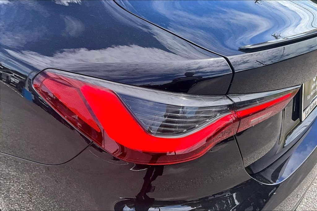 Used 2023 Black BMW M440i image 19