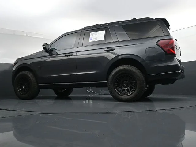 Used 2024 Gray Ford Limited image 31