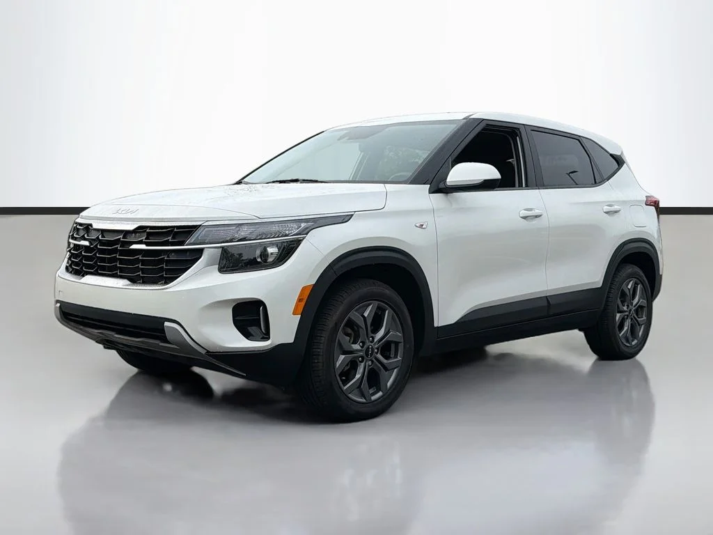 Used 2024 Kia Seltos LX with VIN KNDEPCAA3R7551375 for sale in Indian Trail, NC