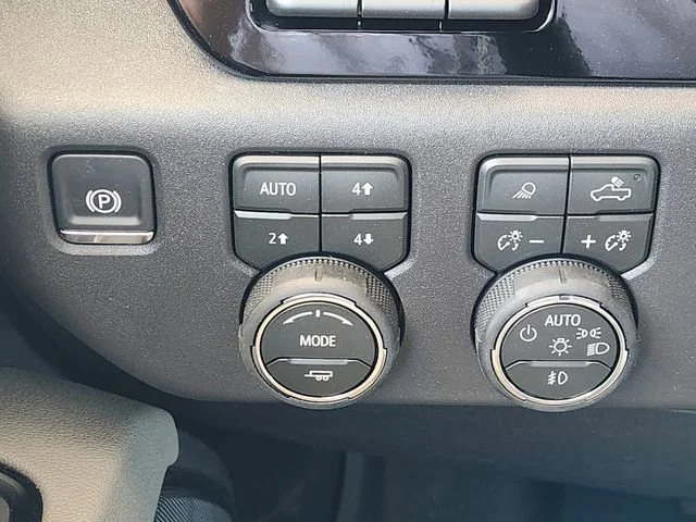 2026 Chevrolet Silverado 1500 ZR2 - Photo 23