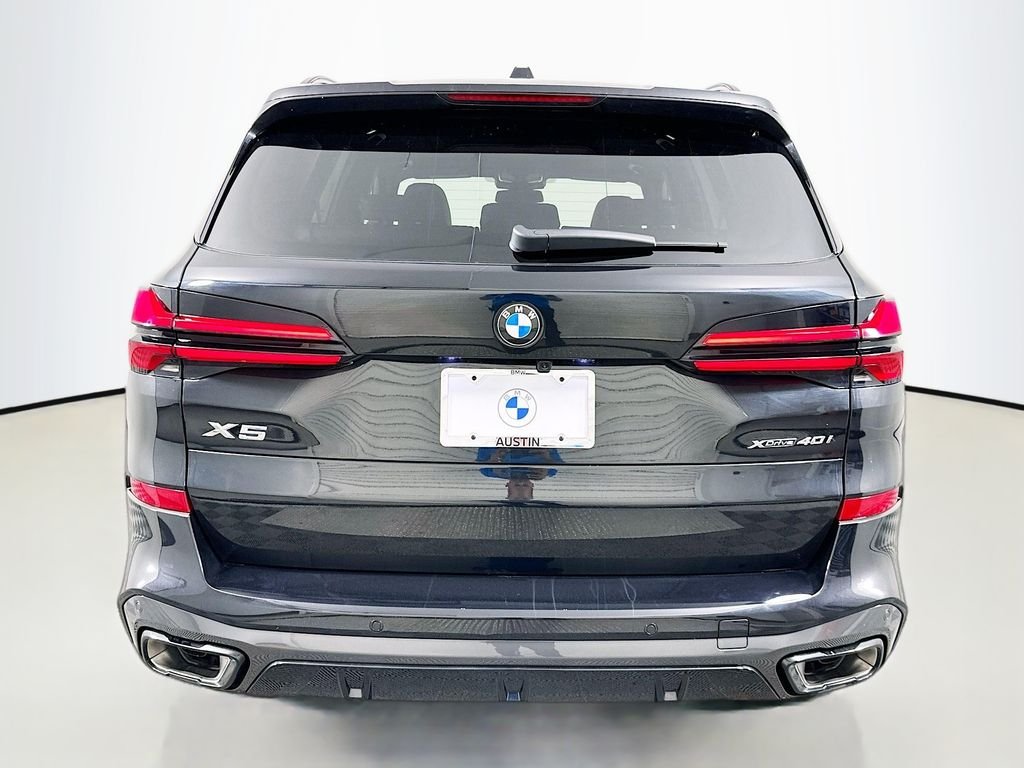 New 2026 Black Sapphire Metallic BMW xDrive40i image 6