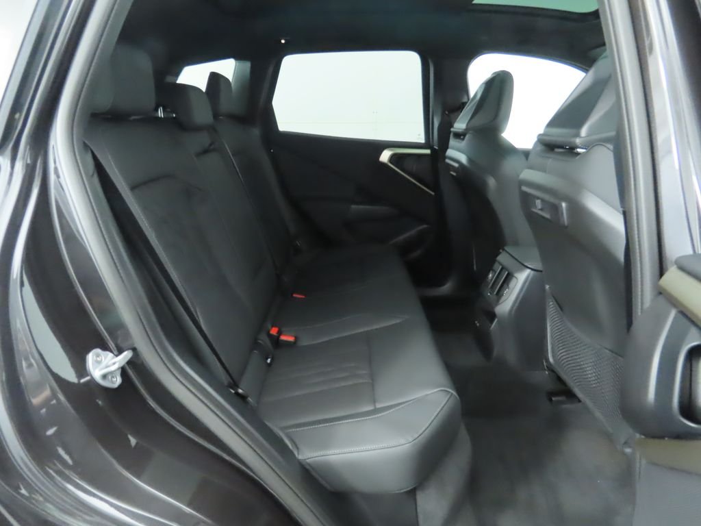 Certified Used 2025 Dark Graphite BMW 30 xDrive image 22