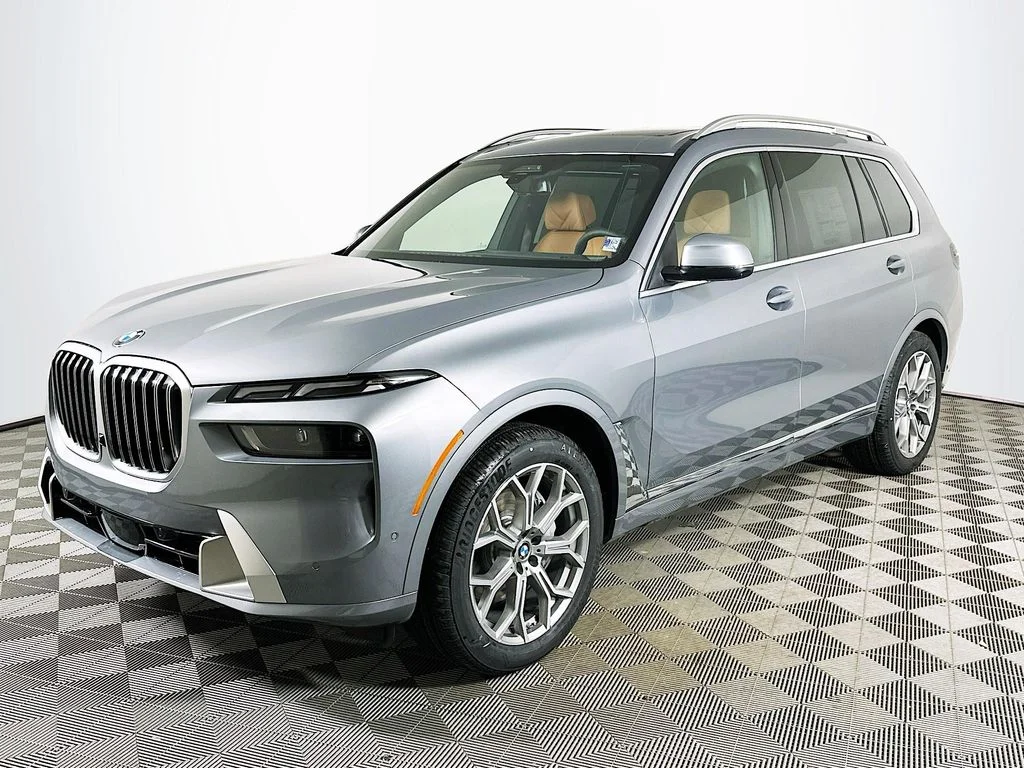 2026 BMW X7 xDrive40i's photo