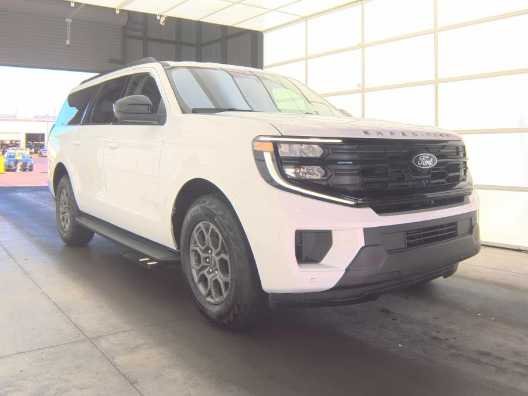 Used 2025 Oxford White Clearcoat Ford Active image 4