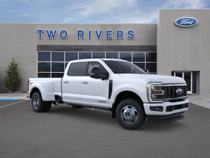 New 2026 Star White Metallic Tri-Coat Ford F-350® Platinum® image 7