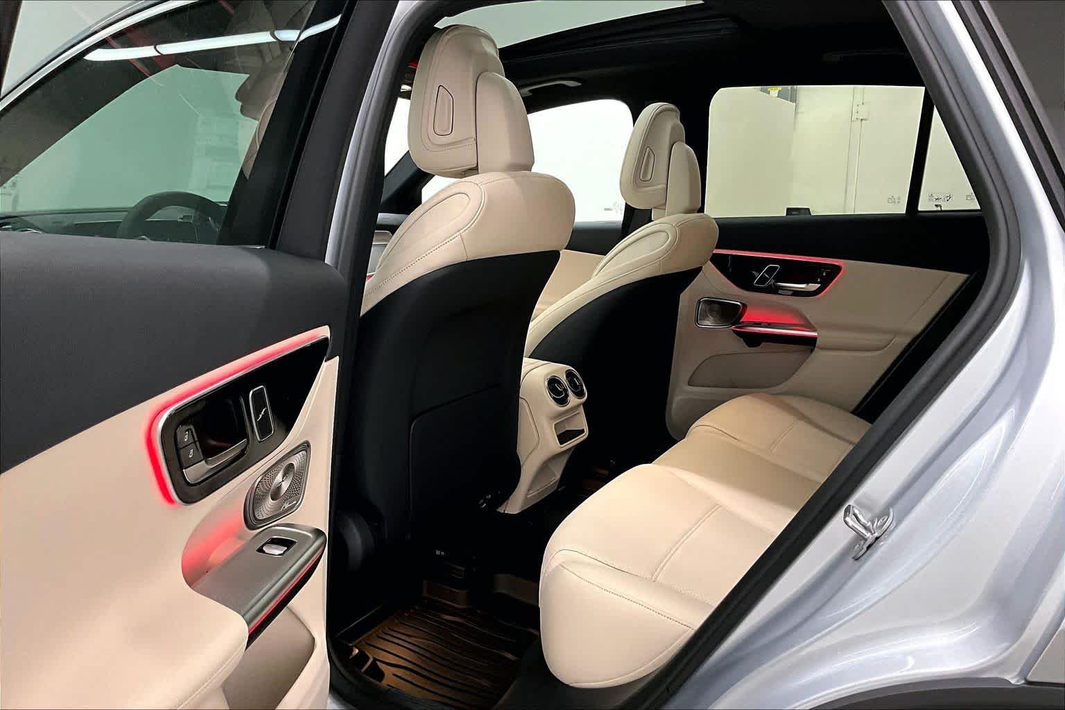 New 2026 Cirrus Silver Metallic Mercedes-Benz GLC 300 image 19
