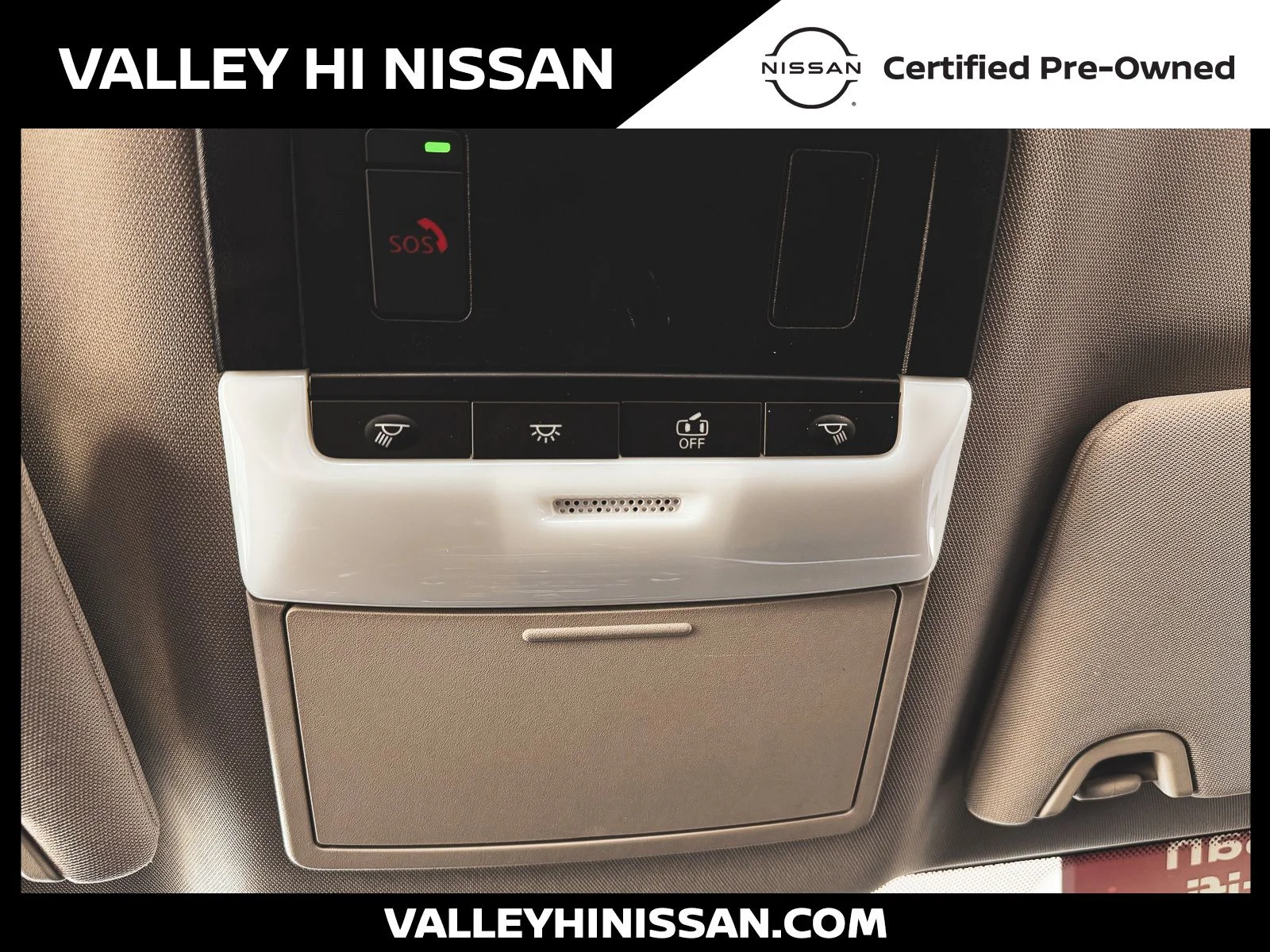Used 2025 White Nissan 2.5 SV image 27