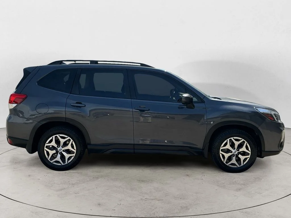 Used 2021 Gray Subaru Premium image 4