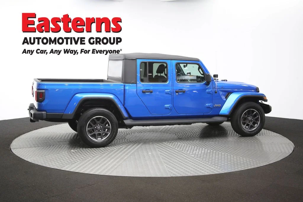 Used 2021 Blue Jeep Overland image 53