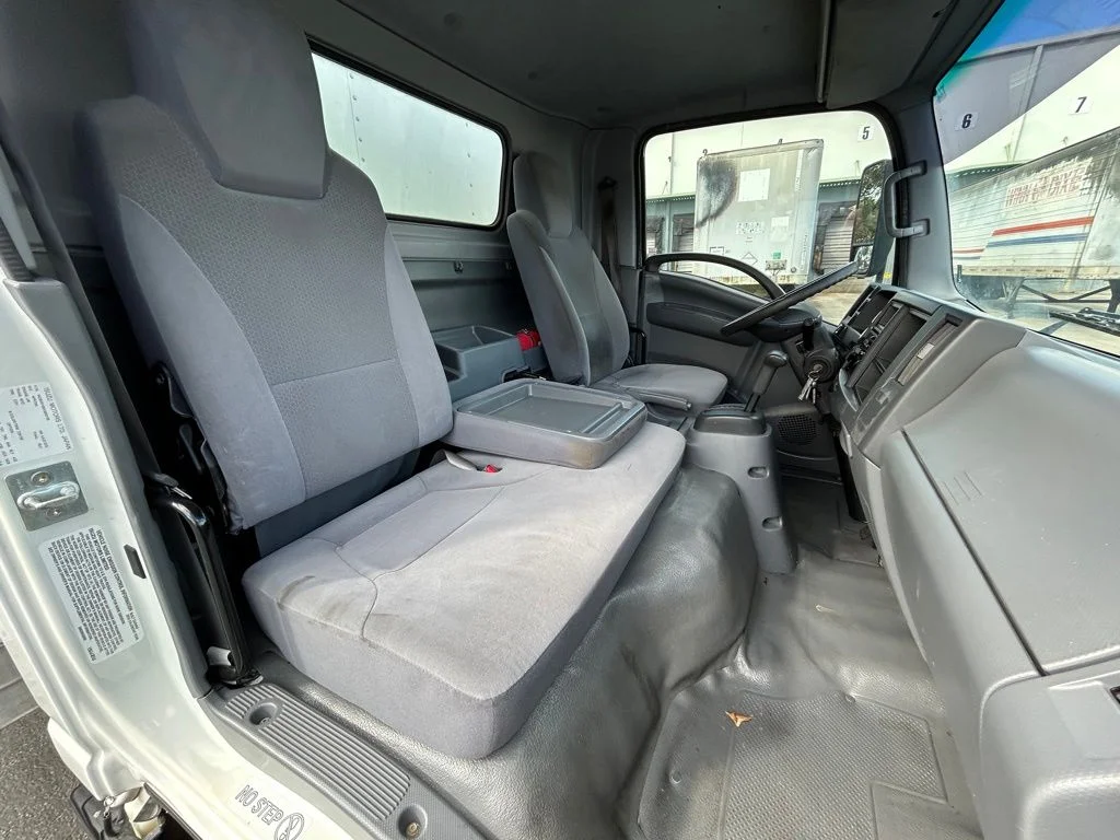 2019 Isuzu NPR HD - Photo 24