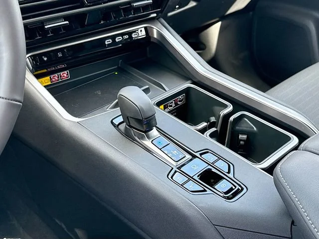 New 2026 Wind Chill Pearl Lexus PREMIUM AWD image 31